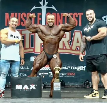 Vitaliy 'Good Vito' Ugolnikov triunfa en el Muscle Contest International Fit Pira Qualifier