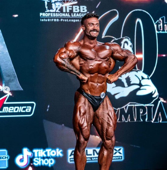 CBUM ganador del Olympia 2024