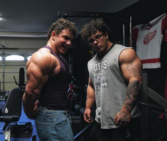 Impacto y legado de los Tren Twins en la industria fitness